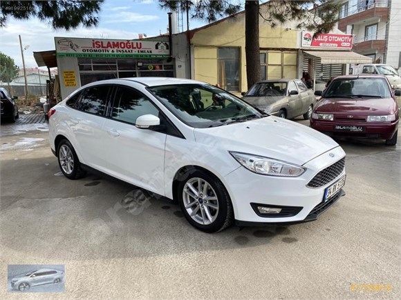 OTOMATİK 2016 MODEL FORD FOCUS 1.5 TDCİ TREND X