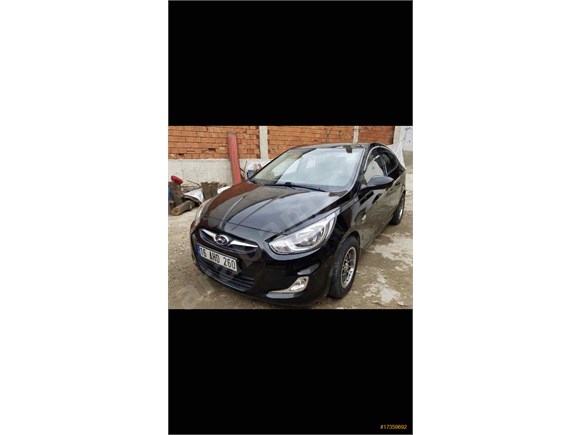 Sahibinden Hyundai Accent Blue 1.6 CRDI Mode 2012 Model