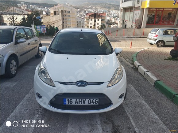 Ford Fiesta 1.4 Titanium x paketi 2012 Model hasar kayıtsız