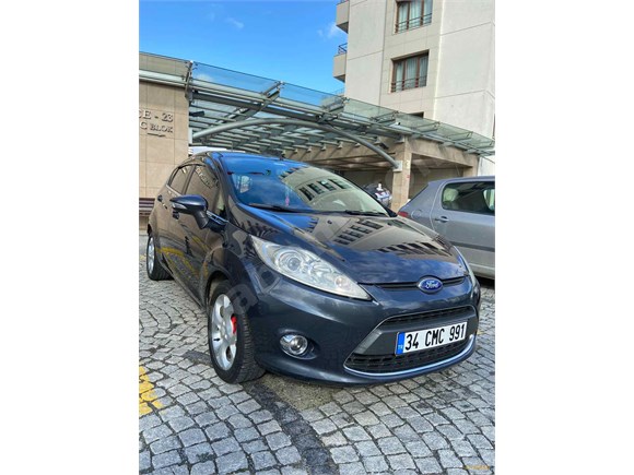 Sahibinden Ford Fiesta 1.6 TDCi Titanium 2011 Model