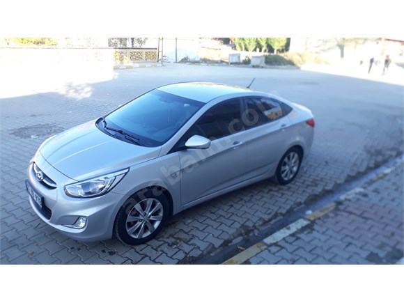 Sahibinden Hyundai Accent Blue 1.4 D-CVVT Mode Plus 2015 Model