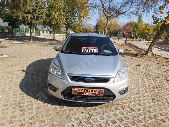 TEMİZ-2010-FORT-FOCUS-1.6-TDCİ-COLECTİON........