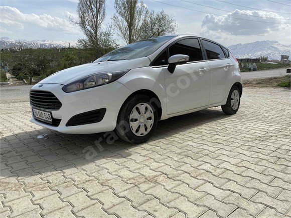 Galeriden Ford Fiesta 1.25 Trend 2013 Model Hakkari