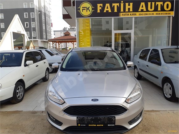 Ford Focus 1.6 Ti-VCT Trend X 2015 Model