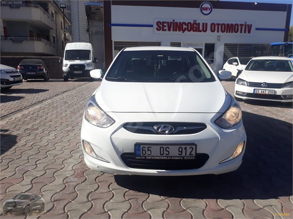 SEVİNÇOĞLU OTOMOTİV DEN 2013 MODEL HYUNDAİ ACCENT BLUE MODE PLUS