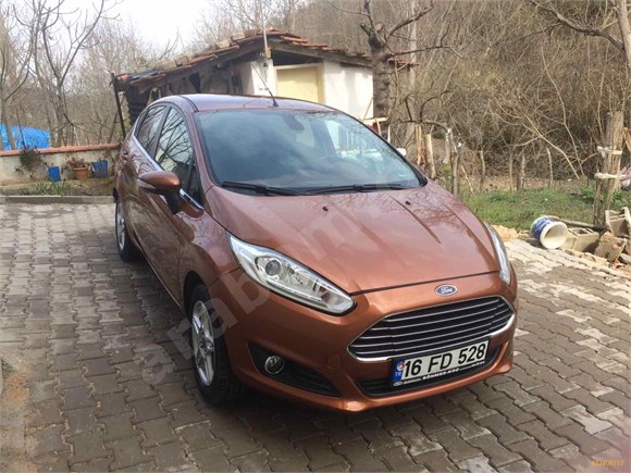 Sahibinden otomatik Ford Fiesta 1.6 Titanium 2013 Model