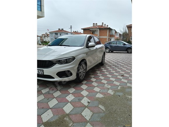 Sahibinden Fiat Egea 1.3 Multijet Easy 2017 cıkışlı deyişen sök tak yok