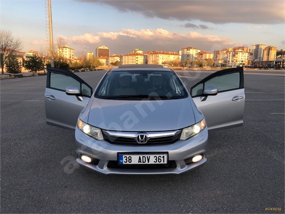 HATASIZ 2012 MODEL OTOMATİK HONDA CİVİC 1.6 İ-VTEC ECO ELEGANCE 40.YIL ÖZEL PAKET