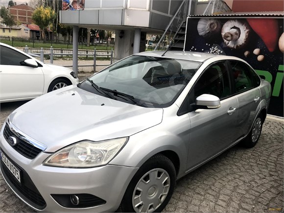 Sahibinden Ford Focus 1.6 Comfort 2010 Model