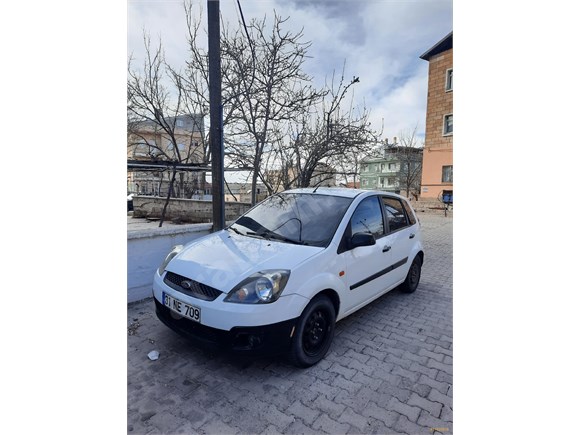 ACİL Sahibinden Ford Fiesta 1.4 TDCi Comfort 2008 Model