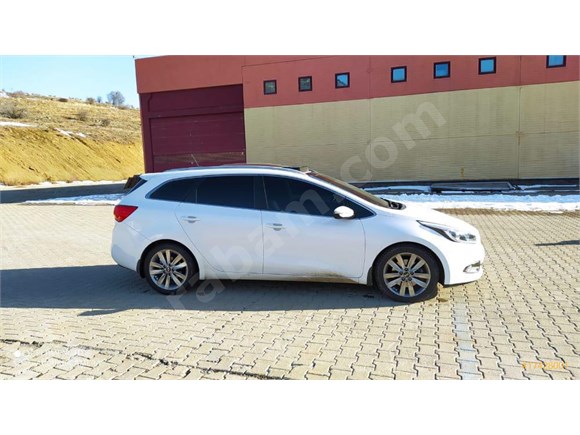 Sahibinden Kia Ceed 1.6 CRDi Concept Plus SW 2015 Model Açıklamayı okumadan geçme