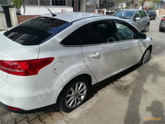 Sahibinden Ford Focus 1.6 Ti-VCT Titanium 2015 Model