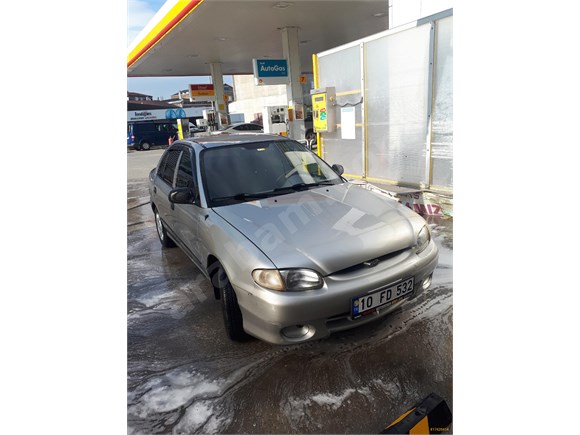 yeni muaneli masrafsiz Sahibinden Hyundai Accent 1.3 LS 1998 Model