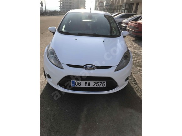 Sahibinden Ford Fiesta 1.4 TDCi Titanium 2011 Model