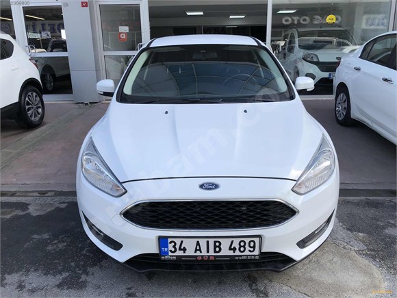 GÜR OTO 2017 Ford Focus 1.6 TDCİ Trend X-BOYASIZ-78 Km