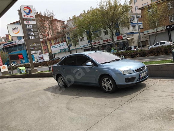 Sahibinden Ford Focus 1.6 Ghia 2006 Model 211.000 km Yeşil (metalik)