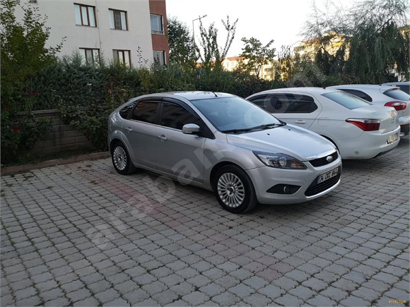 Sahibinden Ford Focus 1.6 Comfort 2010 Model