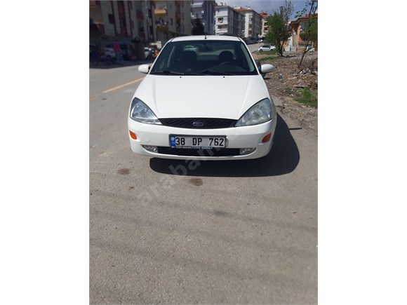 Sahibinden Ford Focus 1.6 Ambiente 2001 Model