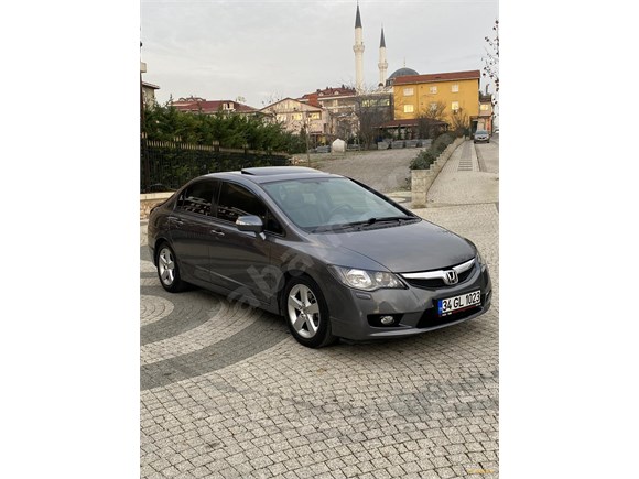 Sahibinden Honda Civic 1.6 i-VTEC Elegance 2011 Model