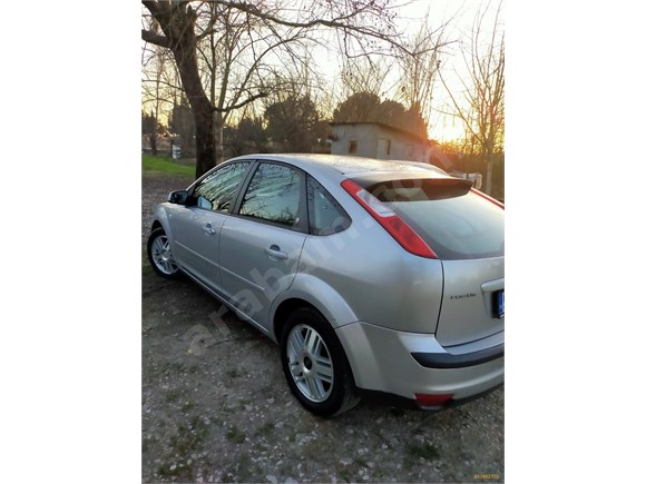 Sahibinden OTOMATİK.! Ford Focus 1.6 Ghia 2006 Model