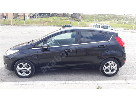 Sahibinden Ford Fiesta 1.4 Titanium 2011 Model