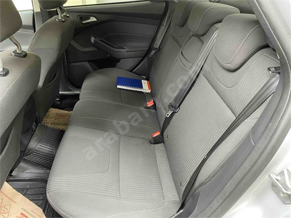 ford focus 2012 isofix
