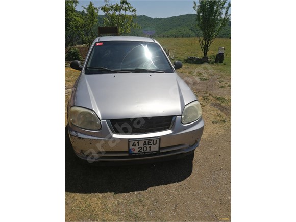 Sahibinden Hyundai Accent 1.5 CRDi Admire 2005 Model