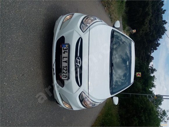 Sahibinden Hyundai Accent Blue 1.6 CRDI Mode 2014 Model