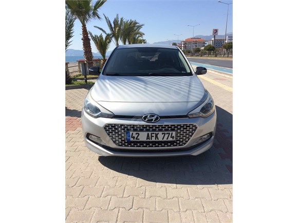 Acil Sahibinden Hyundai i20 1.2 MPI Style 2014 Model