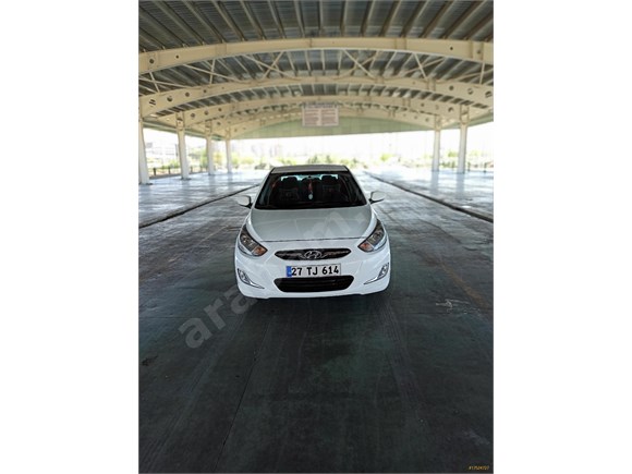 Sahibinden Hyundai Accent Blue 1.6 CRDI Mode Plus 2013 Model