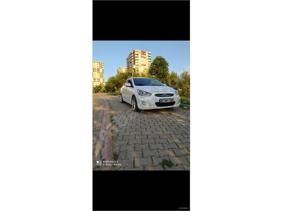 Sahibinden Hyundai Accent Blue 1.6 CRDI Mode 2014 Model