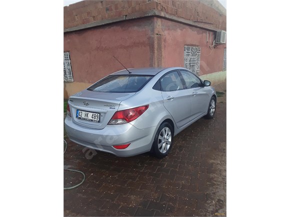 Sahibinden Hyundai Accent Blue 1.6 CRDI Mode Plus 2012 Model