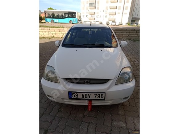 Sahibinden Kia Rio 1.5 Comfort 2004 Model