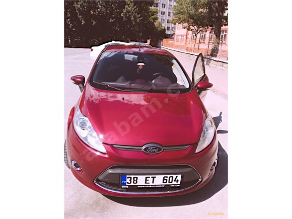 sahibinden ford fiesta 1 4 tdci titanium 2012 model kayseri 104 500 km bordo 17584069 arabam com