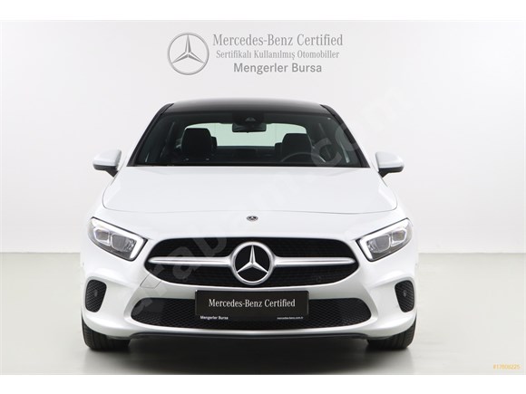 Mercedes-Benz Certified Mengerler Bursa A180d Sedan BlackArt Ed.