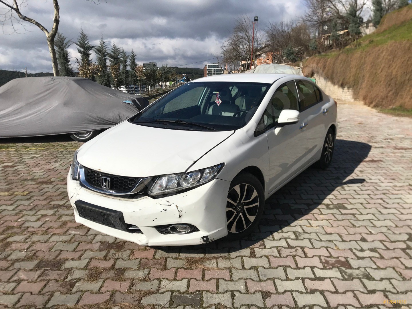 galeriden honda civic 1 6 i vtec eco premium 2016 model istanbul 53 000 km beyaz 17641010 arabam com