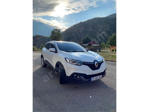 Sahibinden Renault Kadjar 1 5 Dci Icon 2016 Model Gumushane 220 000 Km Beyaz 17692556 Arabam Com