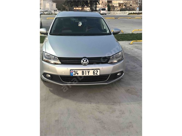 sahibinden volkswagen jetta 1 6 tdi highline 2013 model istanbul 128 000 km gri metalik 17704705 arabam com sahibinden volkswagen jetta 1 6 tdi highline 2013 model istanbul 128 000 km gri metalik 17704705 arabam com