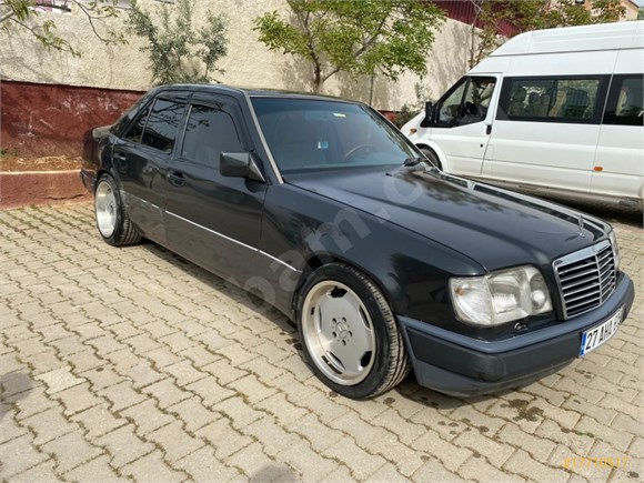Sahibinden Mercedes - Benz e 200 1993 Model