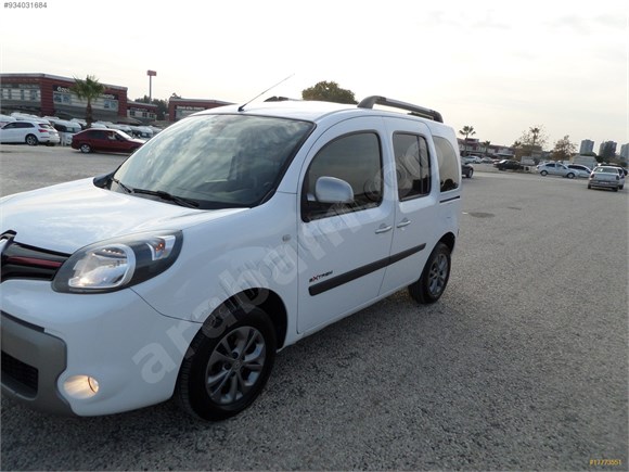 galeriden renault kangoo multix 1 5 dci extreme 2014 model adana 131 000 km beyaz 17773551 arabam com