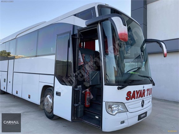 galeriden mercedes benz o serisi 560 intouro 2005 model usak 1 730 000 km beyaz 17837443 arabam com