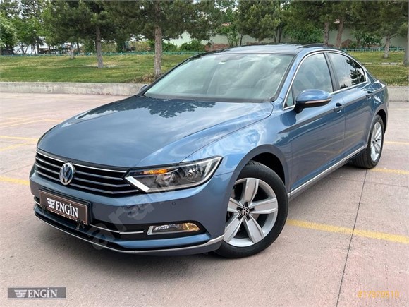 2015 MODEL İLK EL HATASIZ CAM TAVANLI VW PASSAT ÖZEL RENK