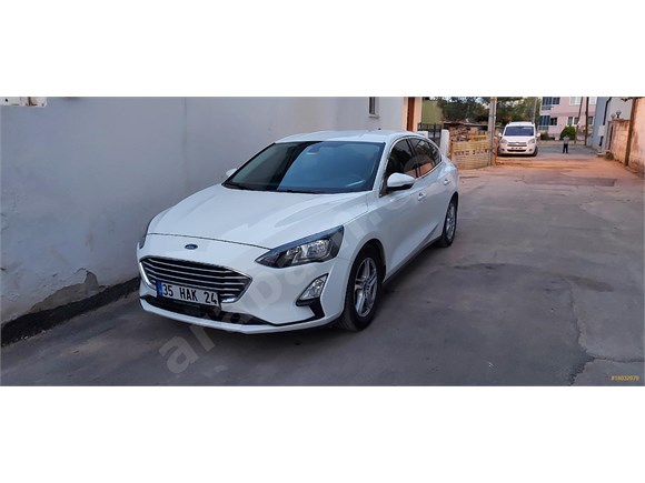 sahibinden ford focus 1 5 ti vct trend x 2020 model denizli 27 000 km beyaz 18032979 arabam com