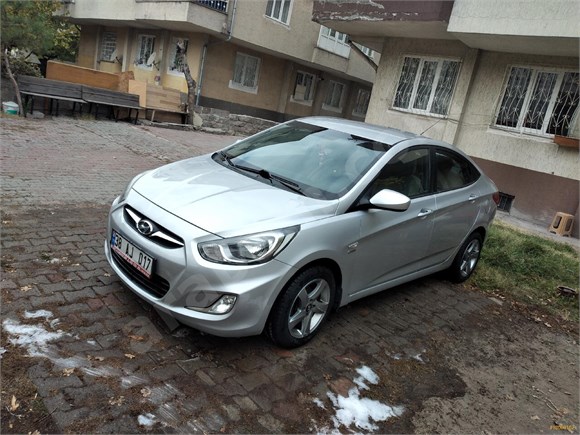 sahibinden hyundai accent blue 1 6 crdi mode 2011 model kayseri 155 000 km 18069162 arabam com