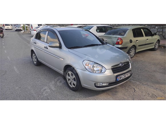 sahibinden hyundai accent era 1 5 crdi vgt team 2010 model istanbul 225 000 km gri metalik 18093955 arabam com