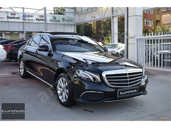 Galeriden Mercedes Benz E 180 Exclusive 18 Model Istanbul 57 000 Km Siyah Arabam Com