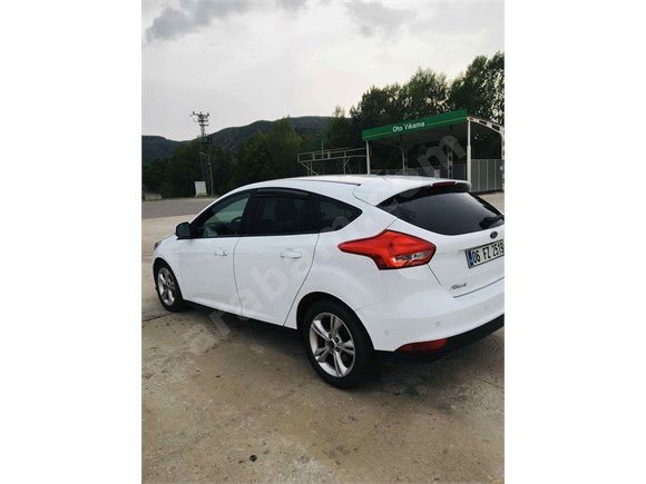 sahibinden ford focus 1 5 tdci style 2015 model istanbul 90 000 km yesil metalik 18406620 arabam com sahibinden ford focus 1 5 tdci style 2015 model istanbul 90 000 km yesil metalik 18406620 arabam com