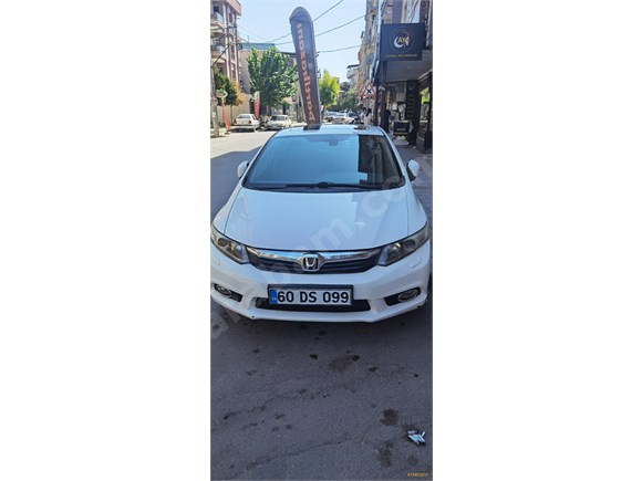 sahibinden honda civic 1 6 i vtec eco elegance 2012 model izmir 145 000 km beyaz 18487637 arabam com