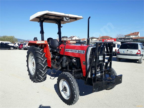 galeriden uzel traktor 2004 model bolu 18580026 arabam com galeriden uzel traktor 2004 model bolu 18580026 arabam com