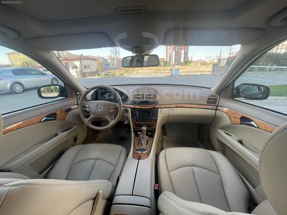 KIVANÇ'dan HATASIZ MERCEDES E 200 KOMPRESSOR ELEGANCE